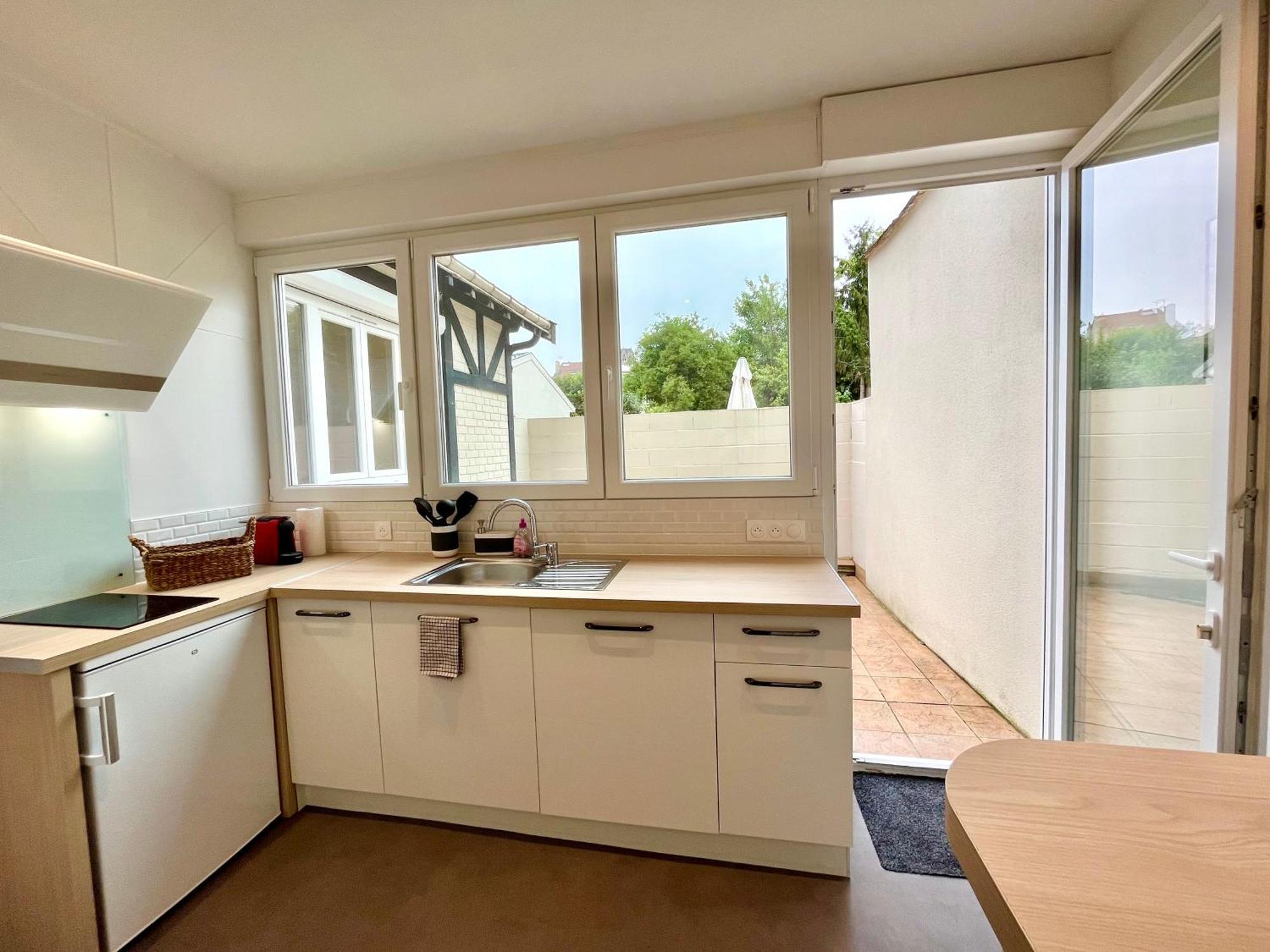 Suite Clovis 2 Reims Exteriör bild